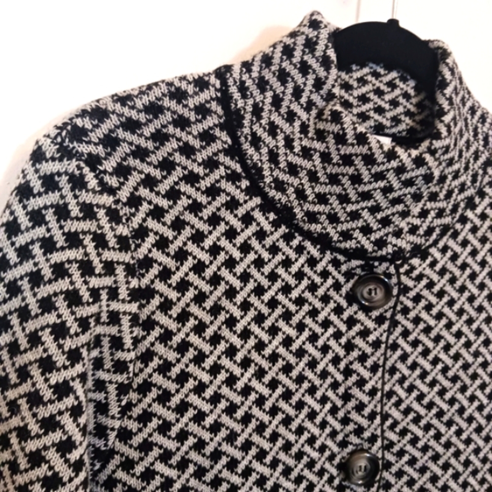 Giovanna Tricot Italy Longline Sweater Cardi M B & W Knit Arconia Chic Style EUC